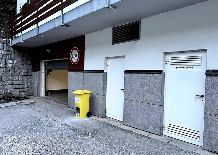 Bile Labe V Centru Mesta דירה